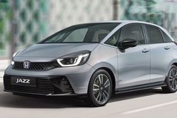 Honda Jazz Facelift 2023: Mạnh mẽ hơn, thể thao hơn