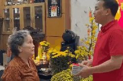 Người mẹ mừng tuổi con trai 2,5 tỷ đồng dịp tết Quý Mão