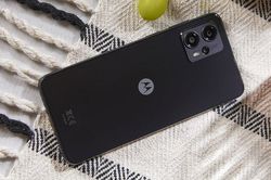 Smartphone chống nước, pin 5.000 mAh, RAM 4 GB, giá 4,58 triệu đồng