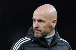 Tin bóng đá MU 26/1: Ten Hag nhắm tiền đạo Juventus thay Sancho