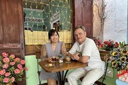 Người Nga lập nghiệp và đón Tết ở Việt Nam