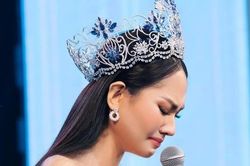 Hoa hậu Mai Phương xin lỗi