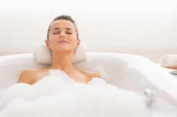Ăn no tắm mát dễ gây nguy hiểm, sai lầm nhiều người mắc phải hối không kịp