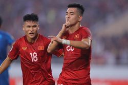 Bóng đá Việt Nam ngày 27/1: Tuyển Việt Nam có 4 cầu thủ vào đội hình tiêu biểu AFF Cup