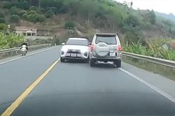 Lạng Sơn: Tài xế thót tim vì ô tô ngược chiều bỗng lao thẳng tới trước mặt