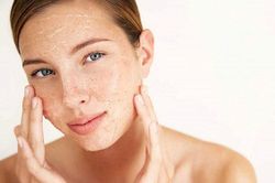 Bạn đã biết cách phục hồi da sau khi trang điểm nhiều ngày Tết?