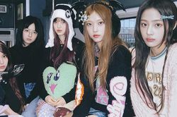 NewJeans đạt danh hiệu 'nhóm nhạc triệu bản' nhanh nhất K-pop