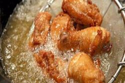Báo động chất gây ung thư nhóm 1, 'ẩn chứa' trong 2 loại thực phẩm nhà bạn thường ăn
