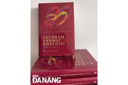 Văn học Đà Nẵng: 20 năm một vườn hoa đa sắc, đa thanh