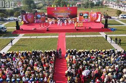 Khai hội chùa Hương mở đầu Năm du lịch Hà Tĩnh 2023