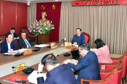 Bí thư Thành ủy Hà Nội: Không vui chơi hội hè gì nữa, bắt tay ngay vào công việc