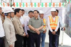 Thủ tướng đề nghị rút ngắn tiến độ thi công cầu Mỹ Thuận 2