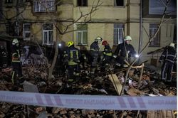 Giao tranh ác liệt ở đông và nam Ukraine, Nga giành ưu thế ở phía đông