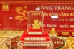 Sát ngày vía Thần Tài, giá vàng trong nước 'rơi' 1,2 triệu đồng/lượng