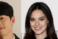 Sau 5 tháng ly hôn với Song Hye Kyo, Song Joong Ki gặp Katy