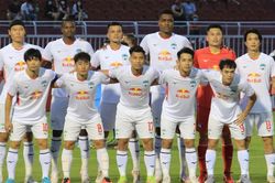 Tin nóng bóng đá tối 31/1: HAGL đối diện án phạt nặng