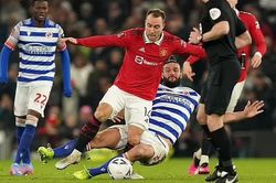 MU mất Eriksen 3 tháng, ai sẽ thay thế?