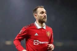 Eriksen chấn thương cực nặng, MU lâm nguy