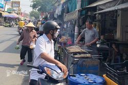 Heo quay, cá lóc nướng… hút hàng trong ngày vía thần Tài