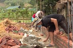 Những ngôi nhà ấm tình đại đoàn kết