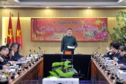 Ngành Thuế tập trung hỗ trợ, tạo điều kiện thuận lợi cho người dân, doanh nghiệp