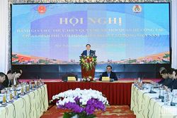 Thủ tướng dự hội nghị phối hợp công tác giữa Chính phủ với Tổng Liên đoàn Lao động Việt Nam