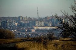 Nga kiểm soát làng gần Bakhmut, Ukraine tiếp tục kêu gọi chuyển giao tiêm kích