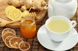 Đun gừng theo cách này rồi uống bạn sẽ thu được vô vàn lợi ích thần kỳ, nhất là với người bệnh xương khớp