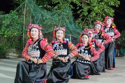 Mường Nhé đoàn kết xây dựng đời sống văn hóa