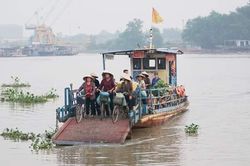 Tình người nơi ấy !