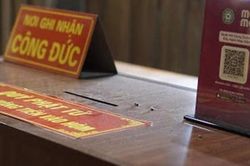 'Kiểm toán' tiền công đức