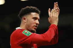 Tin bóng đá MU 2/2: Ten Hag bật mí vai trò mới của Sancho