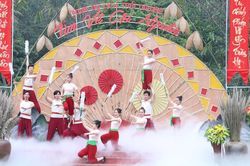 Độc đáo tour du lịch 'Tìm về cội nguồn' kết nối các điểm di tích lịch sử