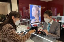 Việt Nam tiêu thụ 43 tấn vàng năm 2022