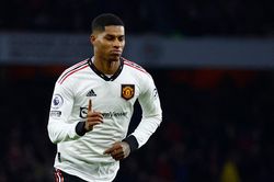 Rashford hay nhất Ngoại hạng Anh tháng một