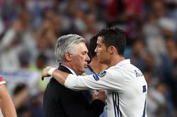 Ancelotti mỉa mai Ronaldo vụ sang Al Nassr