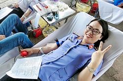 Công chức VKSND tỉnh Bình Phước tham gia hiến máu tình nguyện