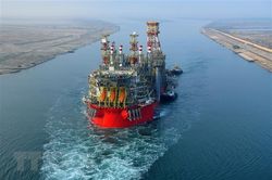 Kênh đào Suez đạt doanh thu hàng tháng kỷ lục trong tháng đầu năm 2023