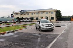 Ngỡ ngàng trước học phí đào tạo bằng lái xe ôtô đột ngột tăng mạnh