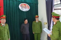 Thuê ô tô sang đem đi cầm lấy 4 tỷ đồng tiêu xài, trả nợ