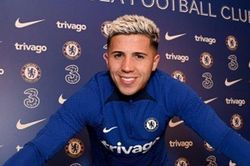 Người đứng đầu Chelsea và Benfica suýt đánh nhau vì Enzo Fernandez