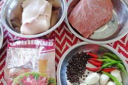 Cách làm món nem chua ngon tuyệt tại nhà