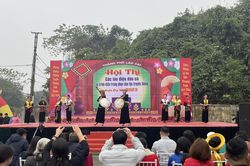 Sắc màu dân tộc tại Hội thi các làn điệu dân ca và trình diễn trang phục truyền thống