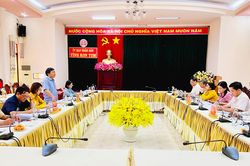 Kon Tum: Đoàn đại biểu Quốc hội tỉnh giám sát đổi mới chương trình sách giáo khoa