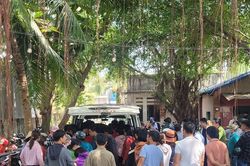 Lật thuyền trên sông Đồng Nai, 12 người rớt xuống nước, 1 người tử vong