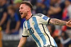 HLV Man City nhắm 'đàn em' Messi, Haaland có thể tới La Liga
