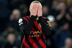Haaland gặp vấn đề nghiêm trọng trước Tottenham