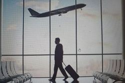 Đồng Nai cấm cán bộ đi nước ngoài 'tự túc' bằng... tiền của doanh nghiệp