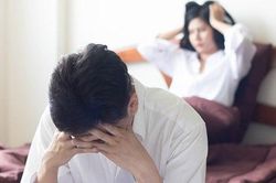 Cho sếp cũ vay 50 triệu mà giờ chồng tôi mất ngủ vì lo không đòi được