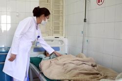 Mổ cấp cứu thành công ca rau tiền đạo trung tâm